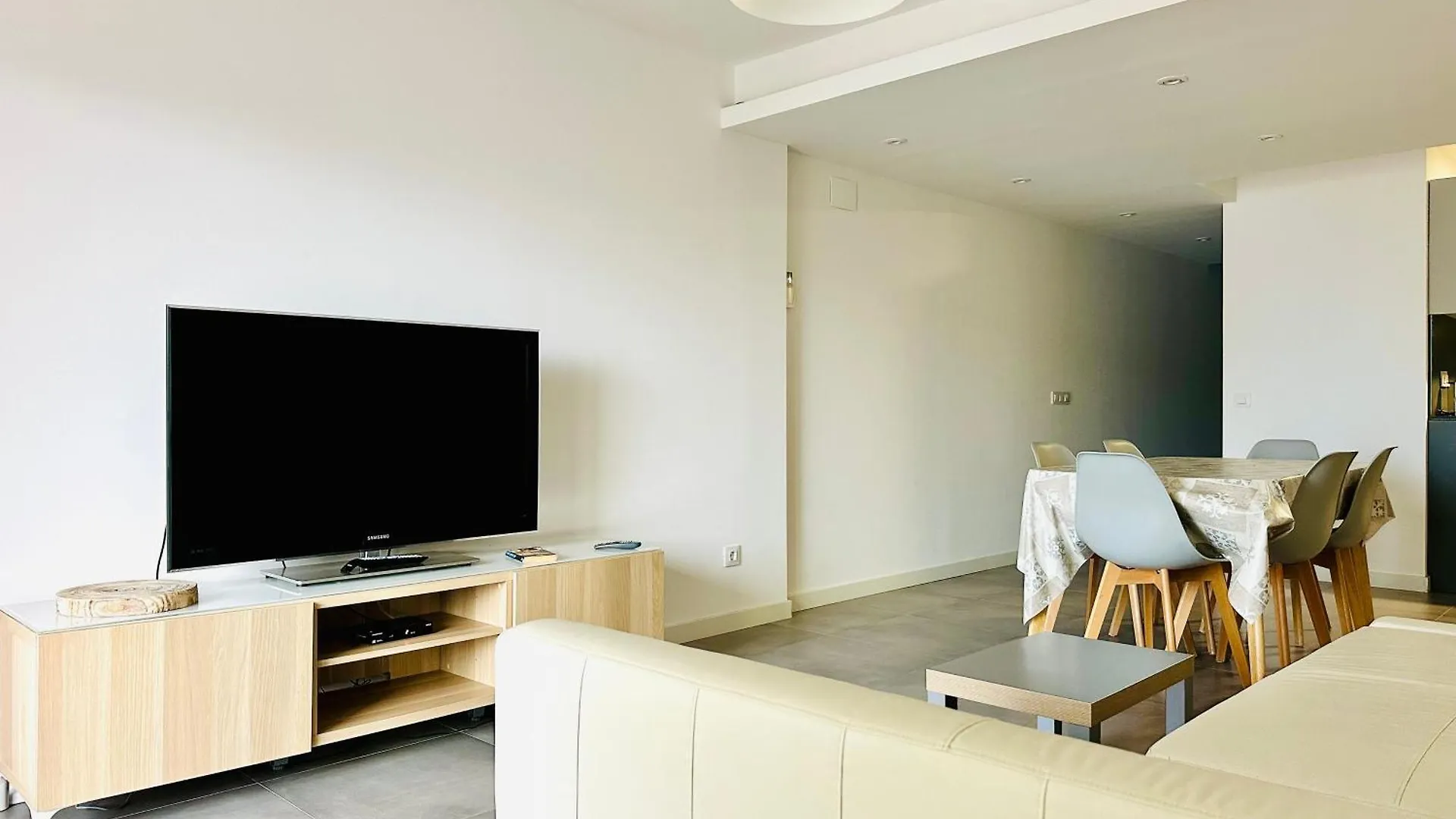 Global Immo 4076 Puig Apartment Roses